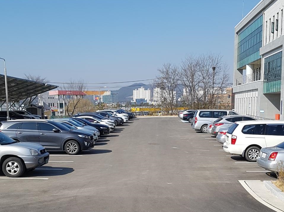 수도권기상청 옥외 주차장 3